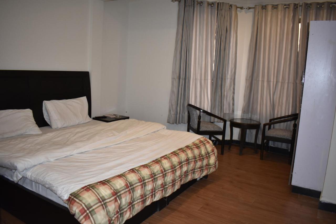 Hotel Royal Inn Murree Exterior foto